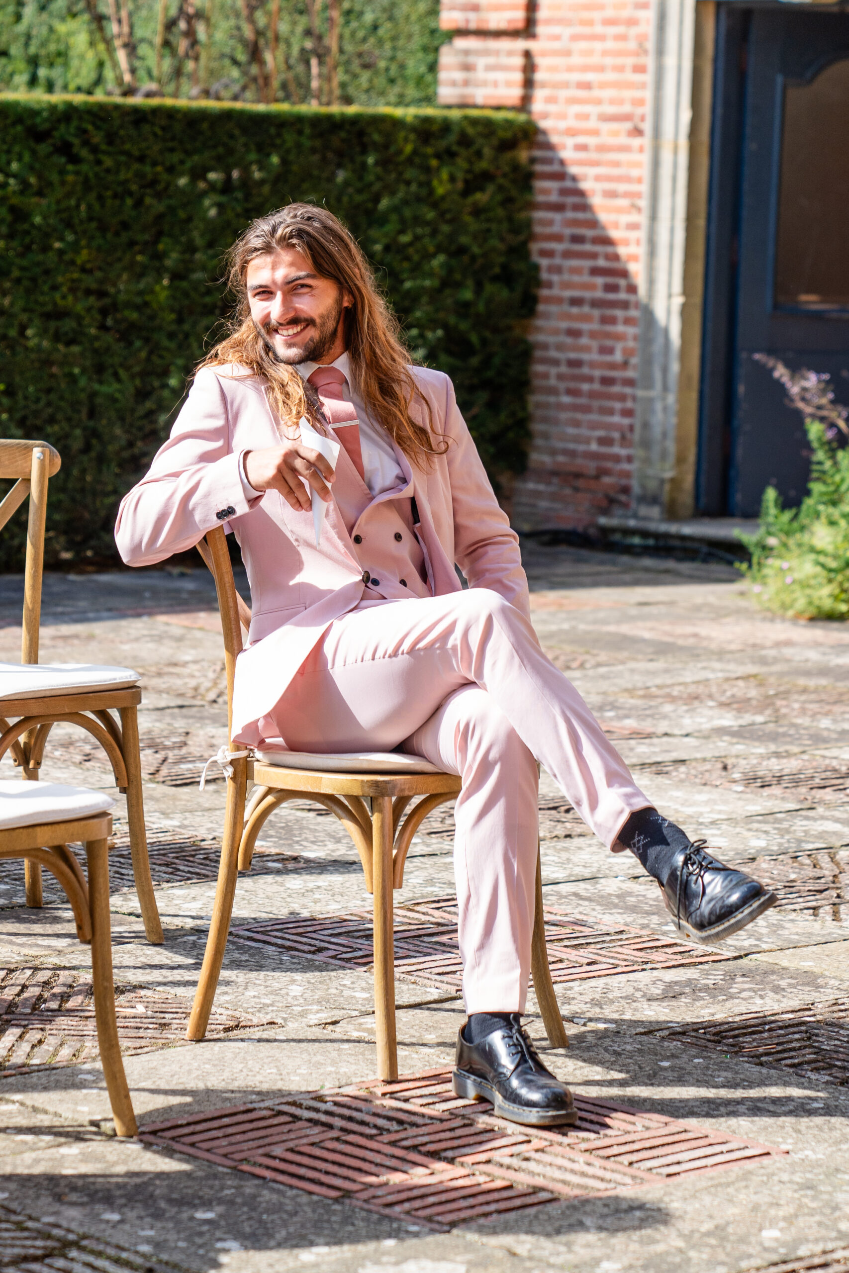 Wedding guest taken by port Lympne wedding photographer 