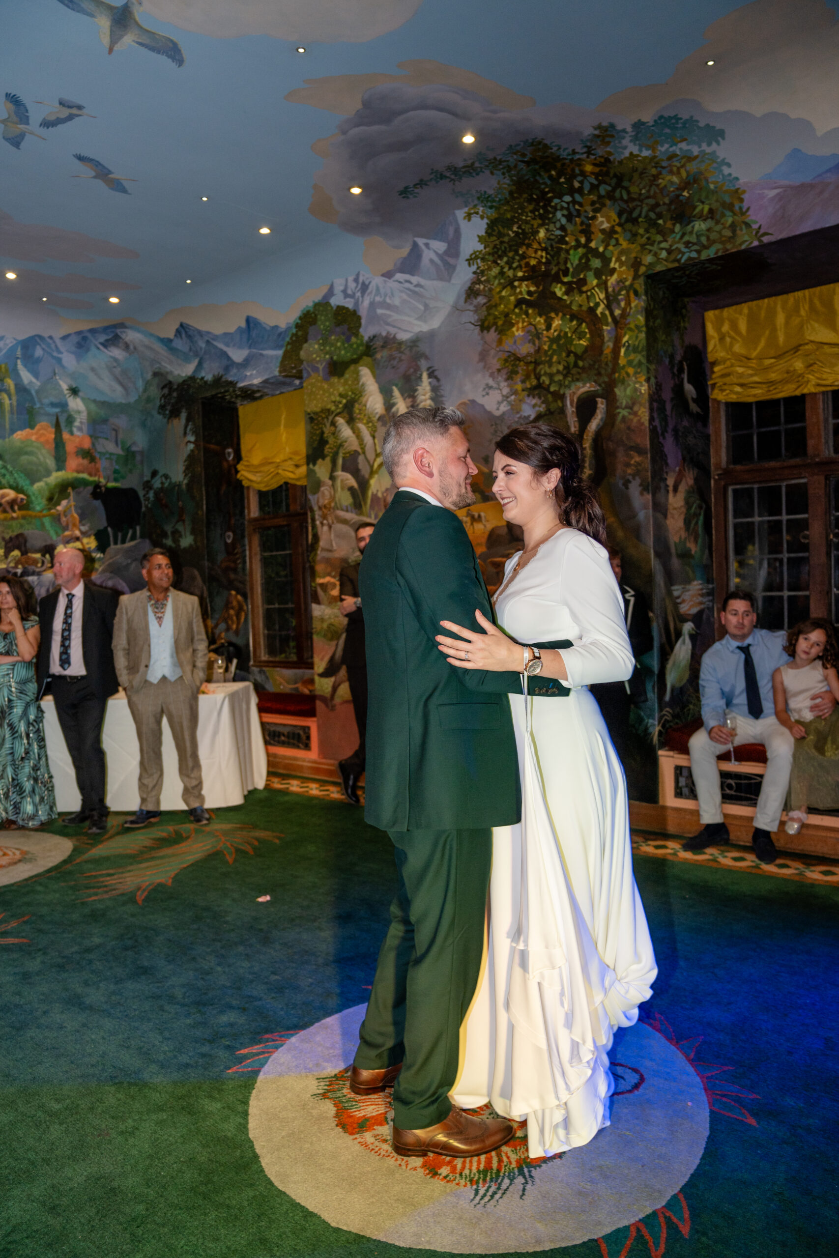 First dance at Port Lympne wedding venue 